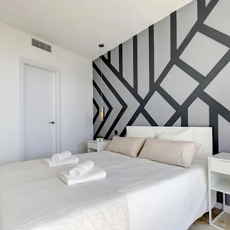 Modern, Elite Hillside W/sea & Mountain Views Marbella