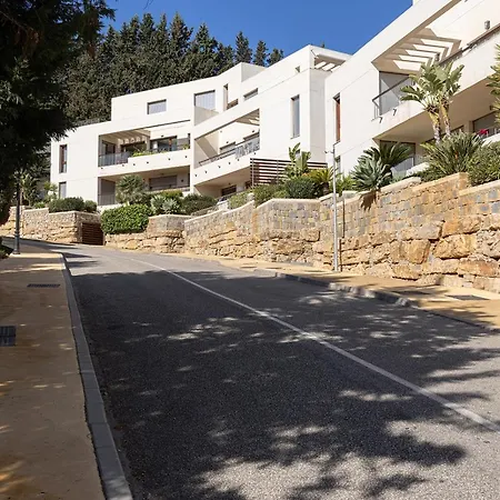 Modern, Elite Hillside W/sea & Mountain Views Apartment Marbella